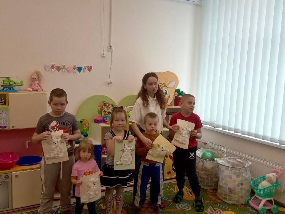 03.03.2025 г. в отделении комплексной реабилитации г. Бердянск ГБУ «Комплексный центр социального обслуживания населения» МТ и СП ЗО прошло тематическое групповое занятие в младшей группе, посвященное Всемирному дню кошек