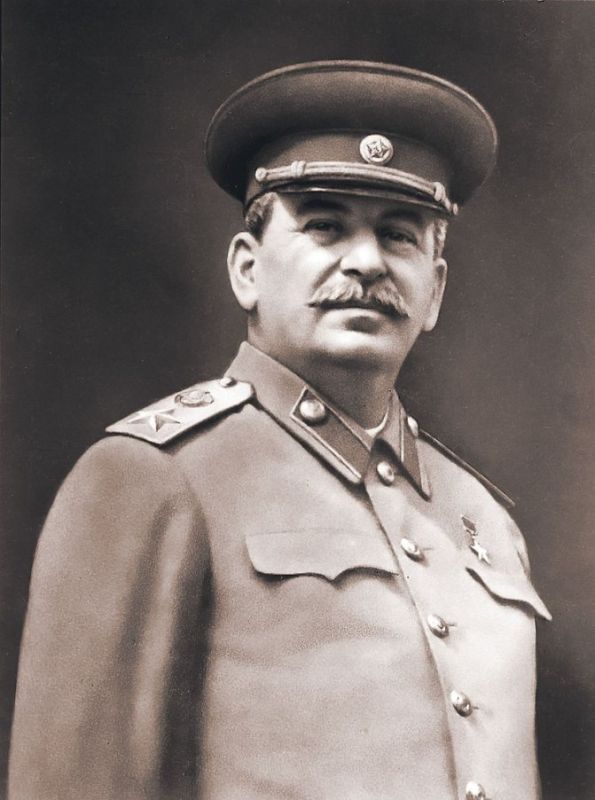 5 марта 1953 года ушел из жизни Иосиф Виссарионович Сталин