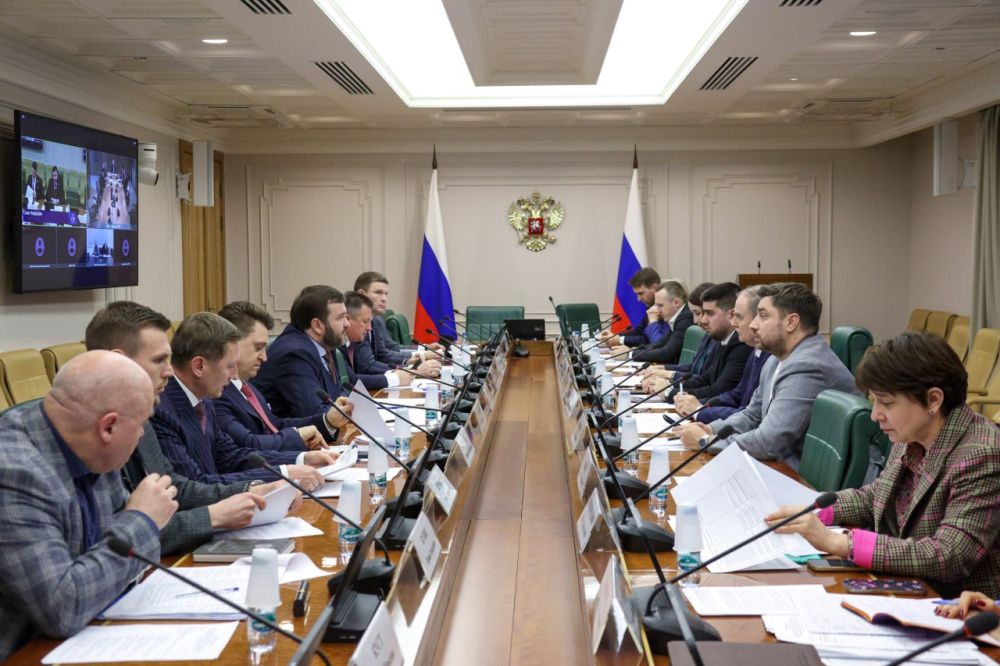 Дмитрий Ворона: Как и обещал, доложил сегодня на пленарном заседании о проблемах, которые обсуждали на совещании по недискриминационному доступу операторов связи в многоквартирные дома Дмитрий Ворона: Как и обещал, доложил сегодня на пленарном заседании о проблемах, которые обсуждали на совещании по недискриминационному доступу операторов связи в многоквартирные дома