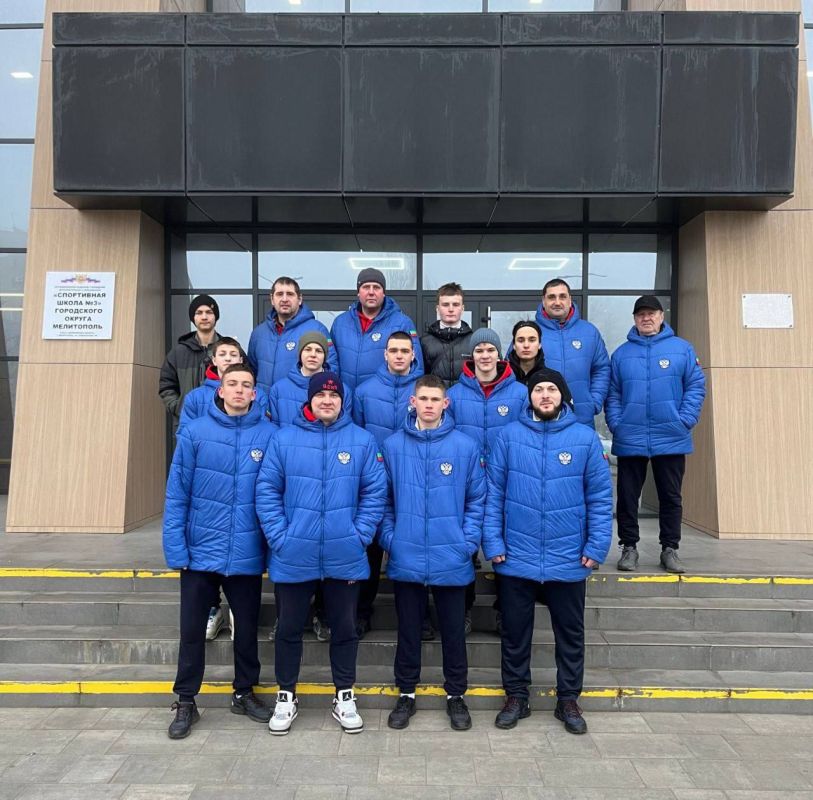 В рамках 8 тура чемпионата России по гандболу, мужская сборная Запорожской области отправилась в г. Краснодар!