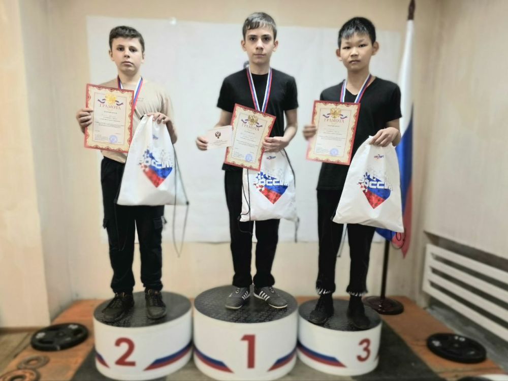                ,   - .. !