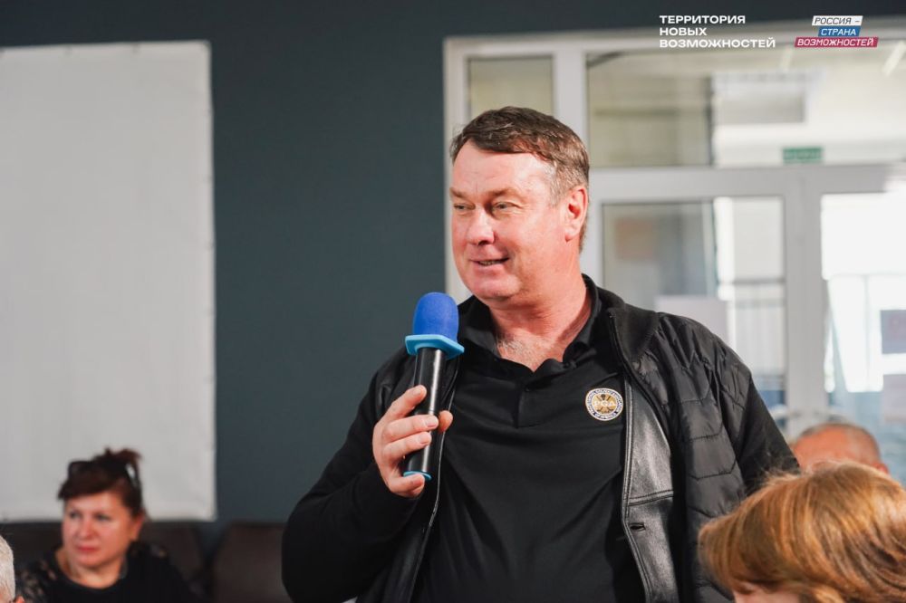 Как один день с президентской платформой в Розовке стал началом перемен