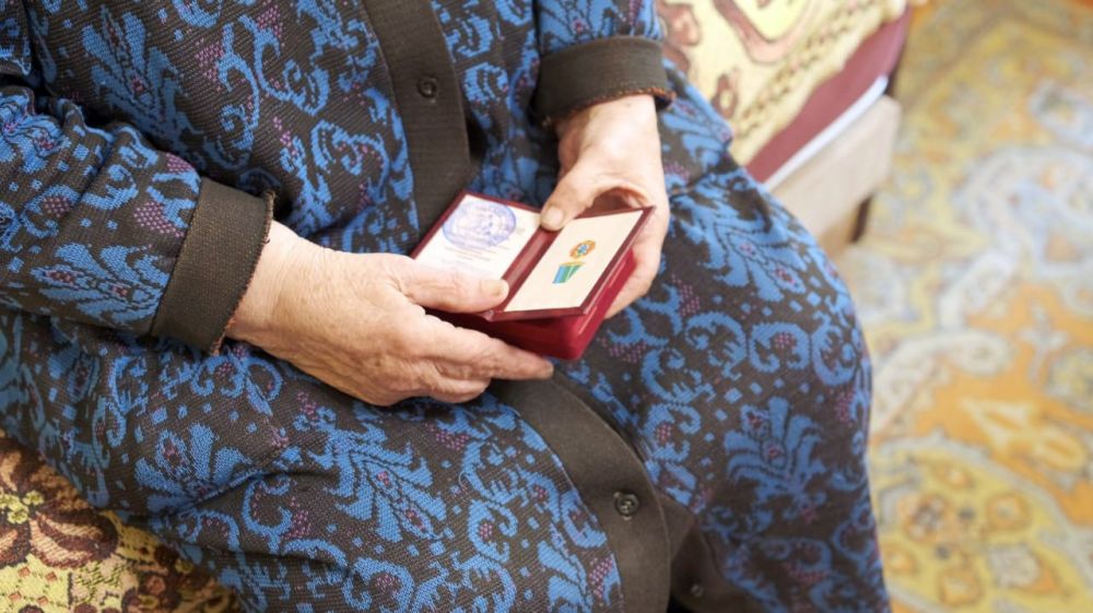Бердянский муниципальный округ чествует героев: Первыми Почетными гражданами стали ветераны Великой Отечественной войны