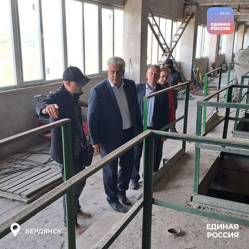 Мониторинг выполнения работ по модернизации системы водоснабжения прошел в Бердянске