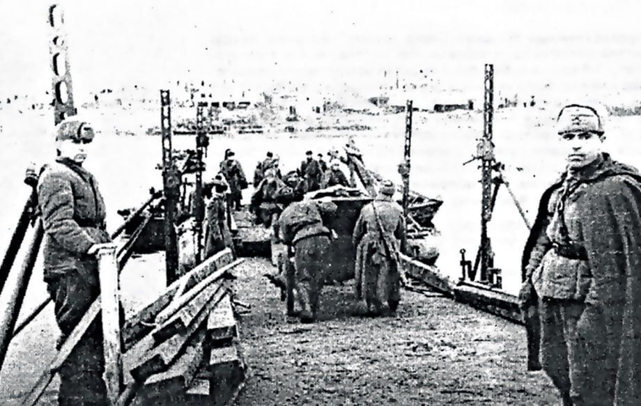    16  1943 