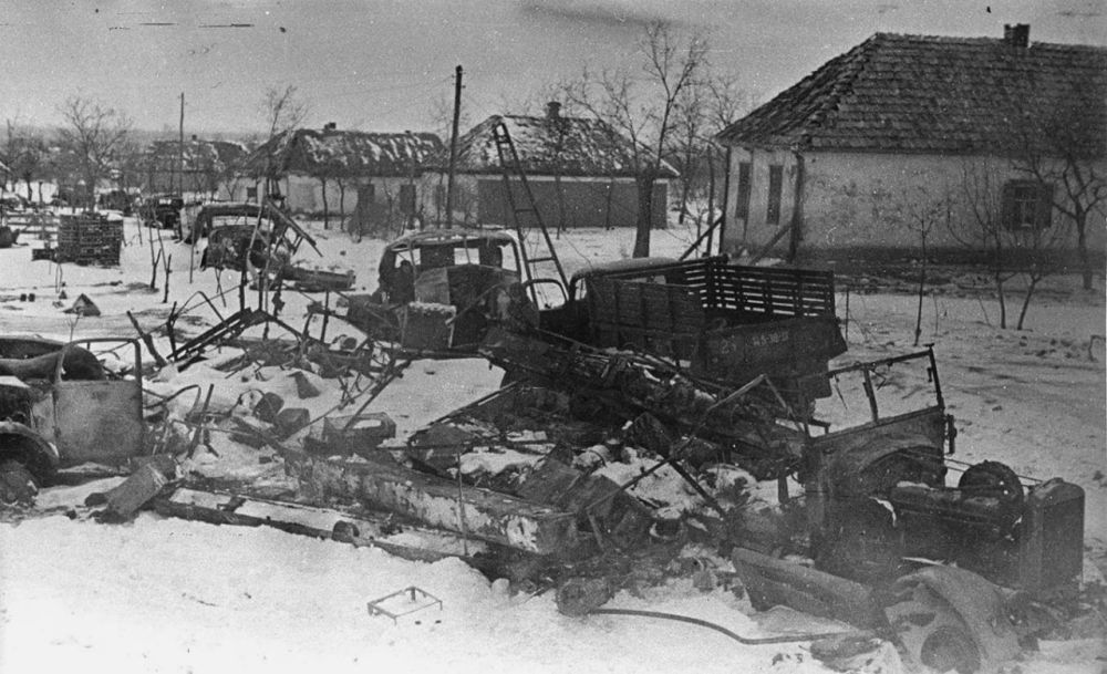    16  1943 