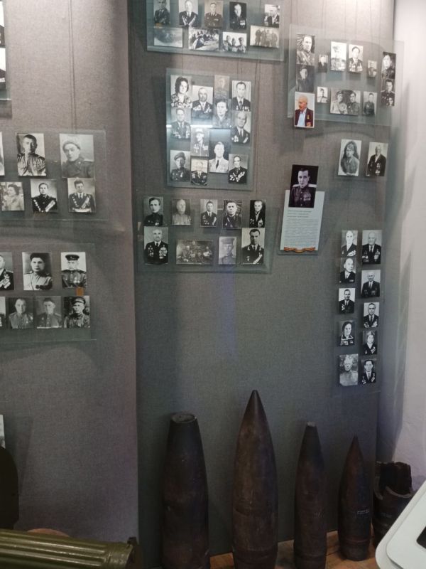    17  1943 