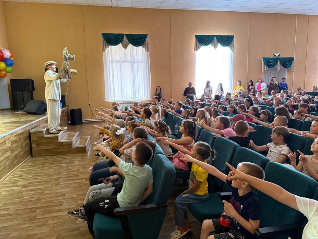 С ошеломительным успехом прошли спектакли в Акимовском центральном доме культуры