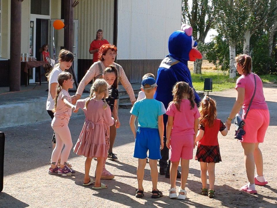 1     ,  ,        
