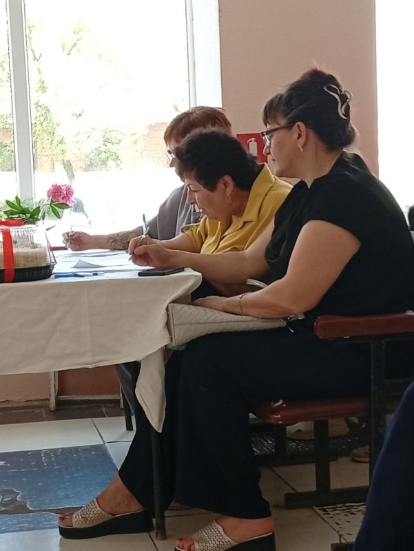 Праздник детства в Андровке: "Шагает детство по планете"!