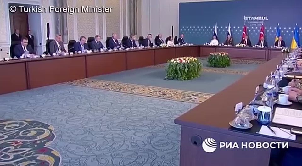 В Стамбуле идут российско-украинские переговоры