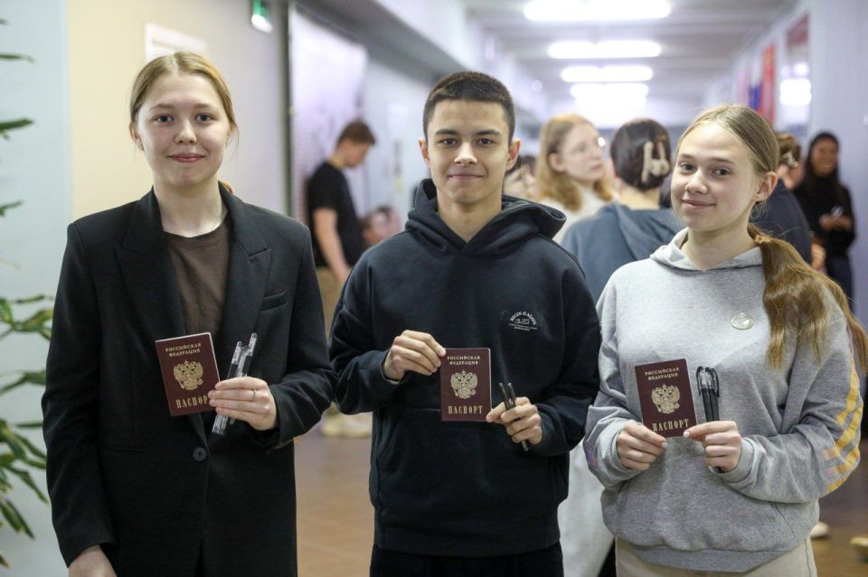 Ирина Гехт: В эти дни школьники нашей страны сдают Единый госэкзамен