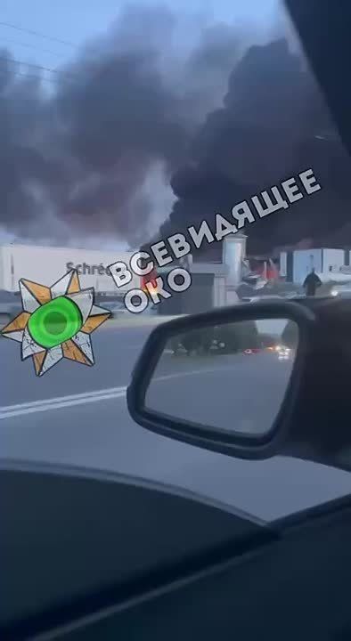 Пятницу начинаем с красивых ночных и утренних ударов по 404-й
