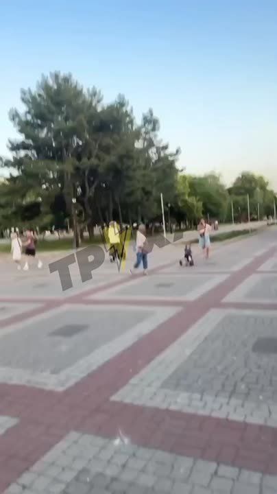 Вчерашний вечер в оккупированном киевским режимом городе Запорожье