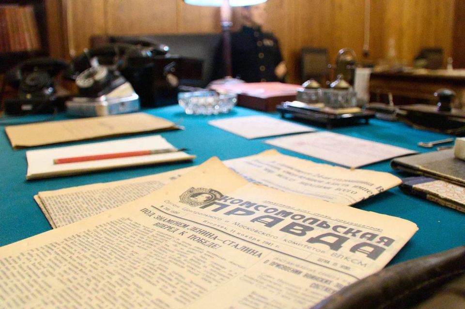 Евгений Балицкий: Особая честь была посетить мемориальный кабинет дважды Героя Советского Союза Ивана Дмитриевича Папанина