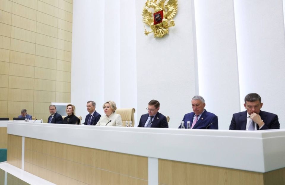 Игорь Кастюкевич: Состоялось 593 заседание Совета Федерации Игорь Кастюкевич: Состоялось 593 заседание Совета Федерации