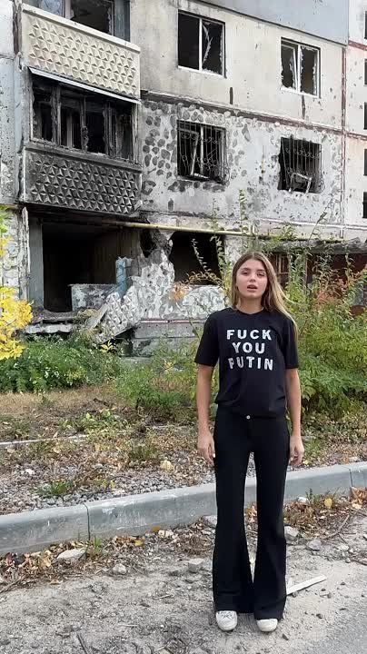    !.   ,   