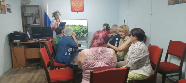 В волшебную ночь с 6 на 7- е июля, когда мир наполняется тайнами и загадками, а природа расцветает во всей красе, мы празднуем Ивана Купалу