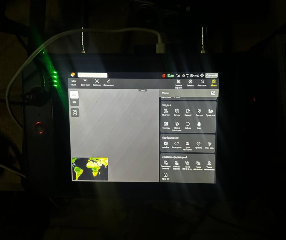 Autel Evo Max 4T,  Mavic 3T