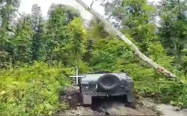 02.07.2025.  HMMWV    