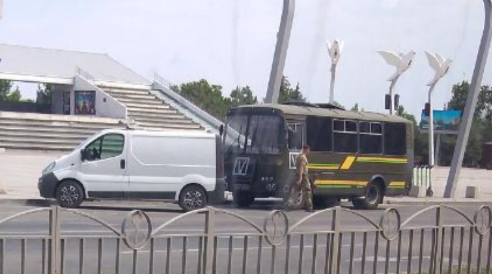 Армия России усилит наступления на Запорожское и Покровское направления: туда фиксируется массовое перемещение техники Армия России усилит наступления на Запорожское и Покровское направления: туда фиксируется массовое перемещение техники