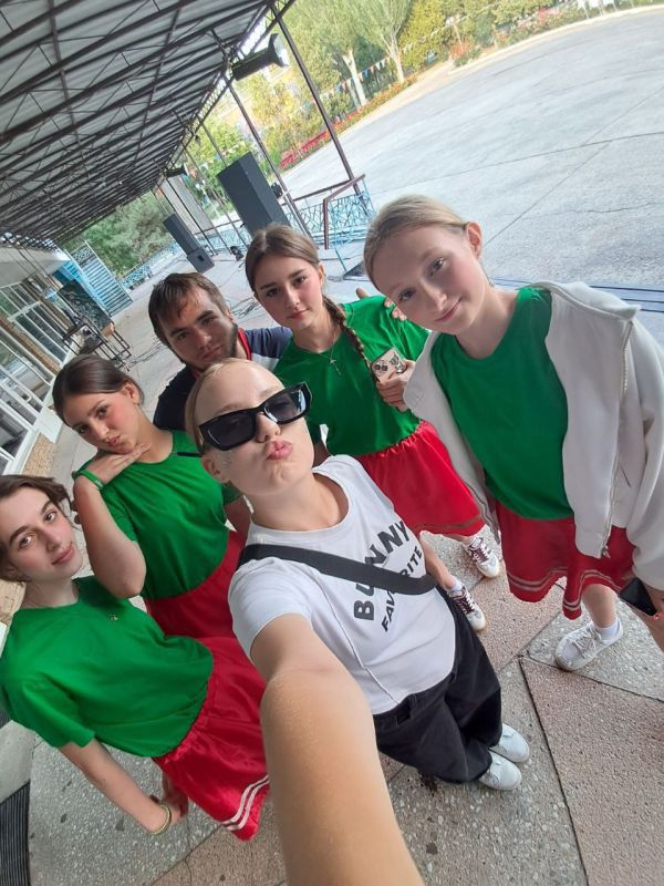 Вице-премьер Дмитрий Чернышенко и министр просвещения Сергей Кравцов подвели итоги работы детских оздоровительных лагерей за июнь Вице-премьер Дмитрий Чернышенко и министр просвещения Сергей Кравцов подвели итоги работы детских оздоровительных лагерей за июнь