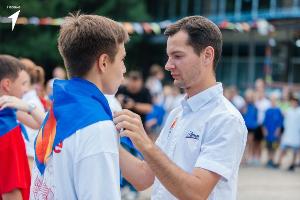 Вице-премьер Дмитрий Чернышенко и министр просвещения Сергей Кравцов подвели итоги работы детских оздоровительных лагерей за июнь Вице-премьер Дмитрий Чернышенко и министр просвещения Сергей Кравцов подвели итоги работы детских оздоровительных лагерей за июнь