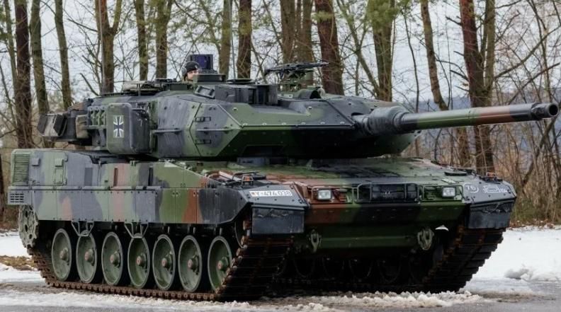  :   38   Leopard 2 (       )