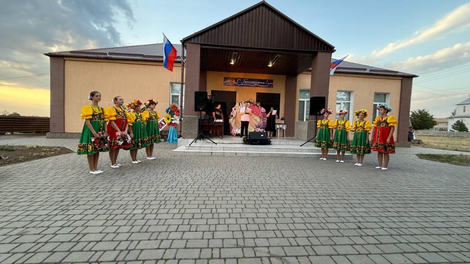 Земский работник культуры Ирина Серебрякова вдохнула жизнь в культуру села Надеждино Земский работник культуры Ирина Серебрякова вдохнула жизнь в культуру села Надеждино