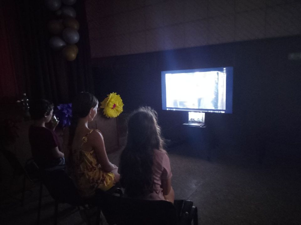 31 июля в Строгановском доме культуры состоялся показ детского музыкального телевизионного фильма «Приключения Буратино» 1975 г 31 июля в Строгановском доме культуры состоялся показ детского музыкального телевизионного фильма «Приключения Буратино» 1975 г