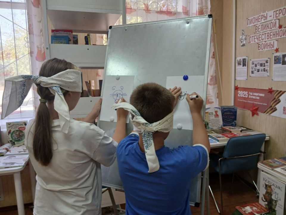 Все дети обожают лето, ведь это самое яркое и веселое время года Все дети обожают лето, ведь это самое яркое и веселое время года