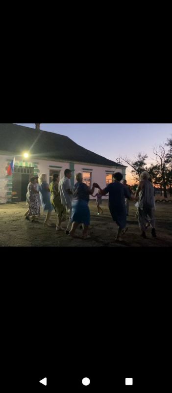 В Степановском Втором сельском доме культуры прошел летний концерт "Июльская пора" .Творческие коллективы Степановского и Богдановского домов культуры подготовили насыщенную разнообразную программу.Прозвучали заводные и... В Степановском Втором сельском доме культуры прошел летний концерт "Июльская пора" .Творческие коллективы Степановского и Богдановского домов культуры подготовили насыщенную разнообразную программу.Прозвучали заводные и...