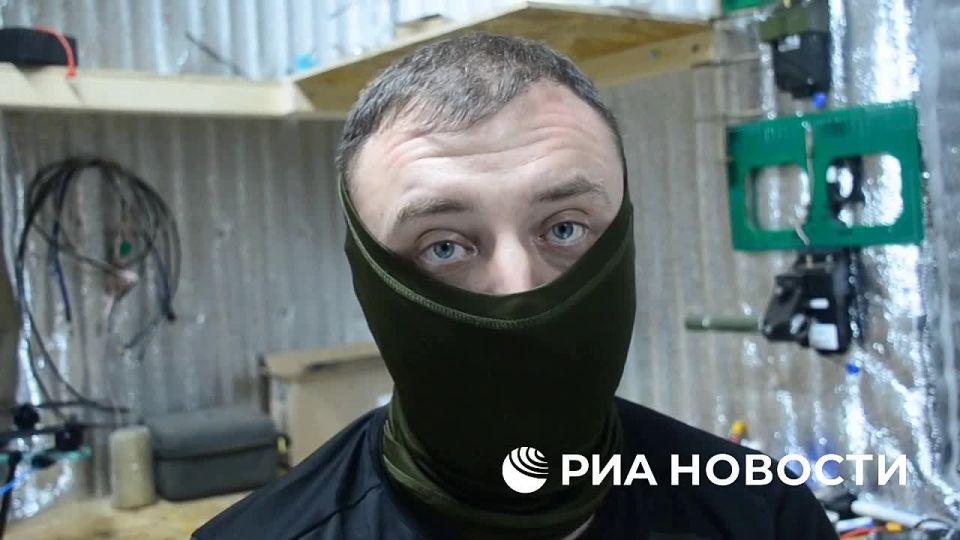 Украинские боевики перебрасывают свежие подразделения на один из участков линии боевого соприкосновения в районе города Орехов в Запорожской области на замену частям, которые понесли потери
