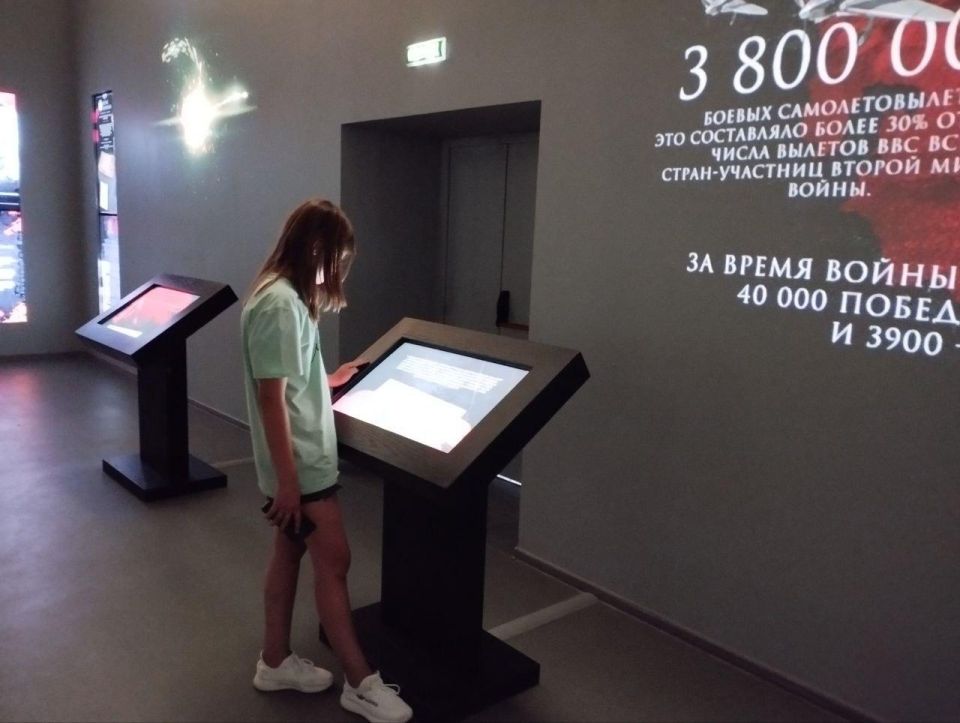 Херсонские ветераны СВО познакомились в Мелитополе с выставкой "Свидетели Великой Победы" Херсонские ветераны СВО познакомились в Мелитополе с выставкой "Свидетели Великой Победы"