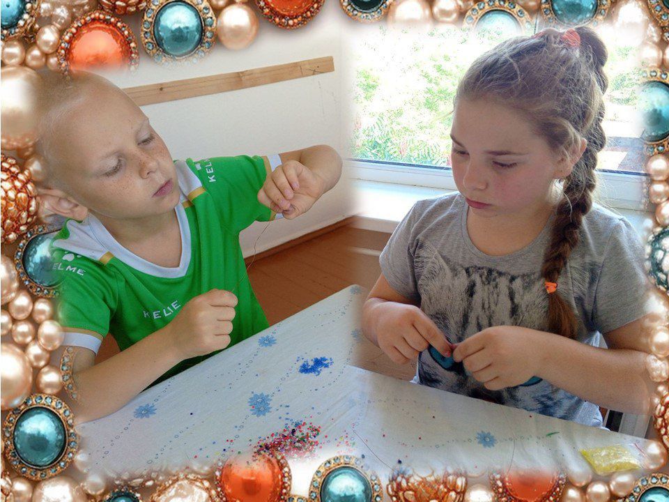 «Вместе весело творить!». В Шевченковской сельской библиотеке в очередной раз прошла творческая встреча детского хобби-клуба «Самоделкины» - «Вместе весело творить!» «Вместе весело творить!». В Шевченковской сельской библиотеке в очередной раз прошла творческая встреча детского хобби-клуба «Самоделкины» - «Вместе весело творить!»