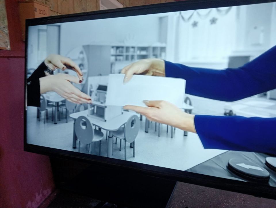 Во Владимировском СДК сотрудники провели познавательный час "Коррупция в мире сказок" Во Владимировском СДК сотрудники провели познавательный час "Коррупция в мире сказок"