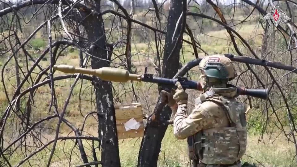 Минобороны России: Военнослужащие добровольческого отряда «БАРС-1» группировки «Днепр» проводят интенсивные тренировки на полигонах в Запорожской области