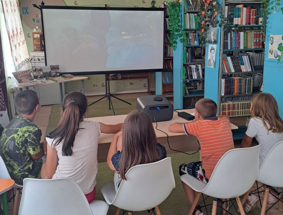 23 августа считается Днём воинской славы России - Днём разгрома Советскими войсками немецко-фашистских войск в Курской битве 23 августа считается Днём воинской славы России - Днём разгрома Советскими войсками немецко-фашистских войск в Курской битве