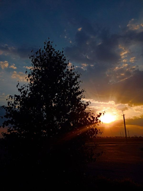  &quot;  -  &quot; -      !      