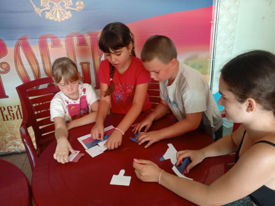 22 августа в России отмечается День Государственного флага России - символа суверенитета и единства 22 августа в России отмечается День Государственного флага России - символа суверенитета и единства