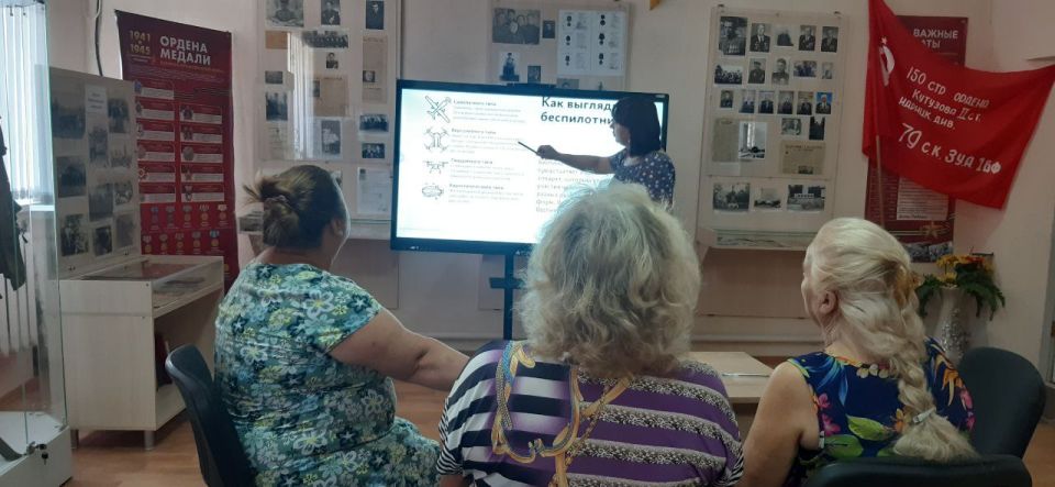 21.08.2025г. в МБУ «Приазовский краеведческий музей» проведен информационный час в ходе которого участники были информированы о Рекомендациях по обеспечению антитеррористической защищенности учреждений, подведомственных... 21.08.2025г. в МБУ «Приазовский краеведческий музей» проведен информационный час в ходе которого участники были информированы о Рекомендациях по обеспечению антитеррористической защищенности учреждений, подведомственных...