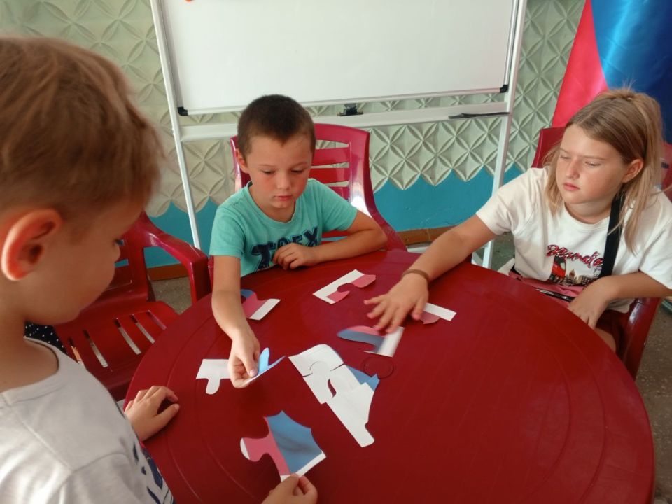 22 августа в России отмечается День Государственного флага России - символа суверенитета и единства 22 августа в России отмечается День Государственного флага России - символа суверенитета и единства