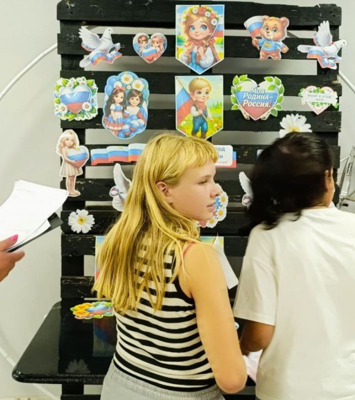 Увлекательное путешествие квест-игра «Загадки Триколора» в Гирсовском Доме культуры Увлекательное путешествие квест-игра «Загадки Триколора» в Гирсовском Доме культуры