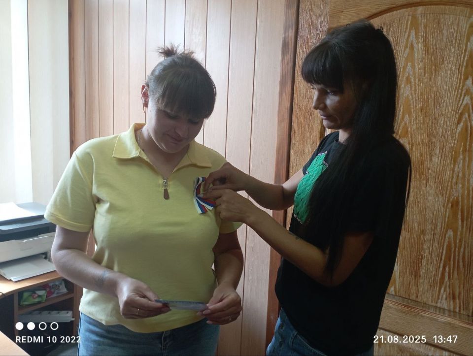 В Таврийском доме культуры состоялся праздничный концерт, посвященный Дню Государственного Флага Российской Федерации! В Таврийском доме культуры состоялся праздничный концерт, посвященный Дню Государственного Флага Российской Федерации!