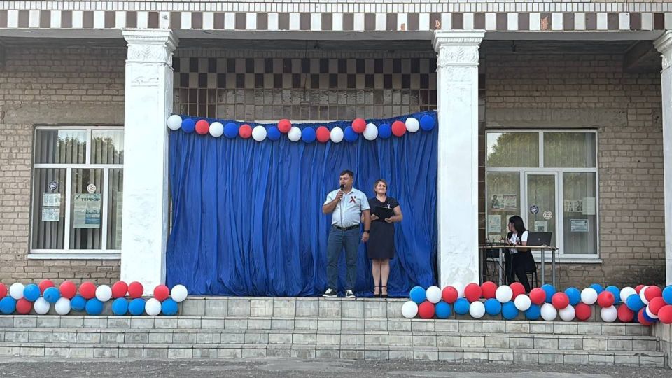 В Таврийском доме культуры состоялся праздничный концерт, посвященный Дню Государственного Флага Российской Федерации! В Таврийском доме культуры состоялся праздничный концерт, посвященный Дню Государственного Флага Российской Федерации!