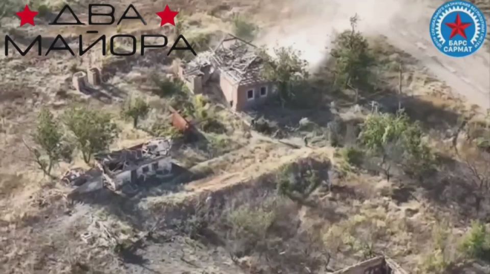 Два майора: Запорожский фронт. БАРС-Сармат