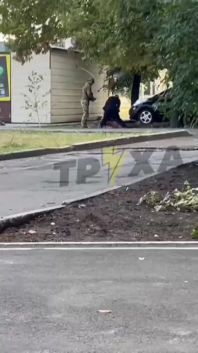 В Запорожье парень сорвался из когтей ТЦК