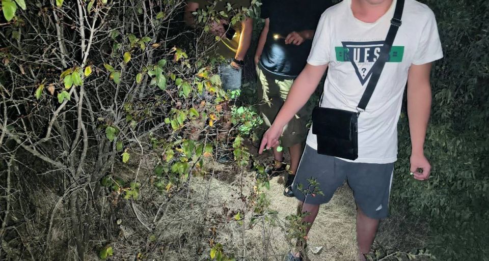 В Бердянске сотрудники полиции изъяли наркотические вещества В Бердянске сотрудники полиции изъяли наркотические вещества