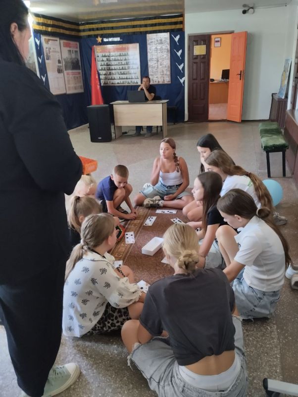 Вот и подошло к концу самое замечательное, веселое, долгожданное и радостное время года, наступила пора прощаться с летом Вот и подошло к концу самое замечательное, веселое, долгожданное и радостное время года, наступила пора прощаться с летом