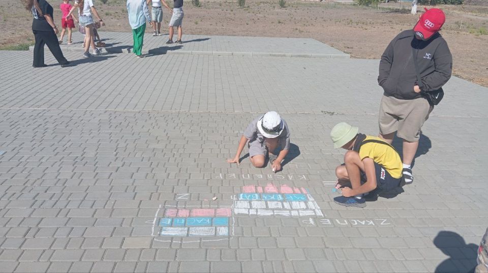 Вот и подошло к концу самое замечательное, веселое, долгожданное и радостное время года, наступила пора прощаться с летом Вот и подошло к концу самое замечательное, веселое, долгожданное и радостное время года, наступила пора прощаться с летом